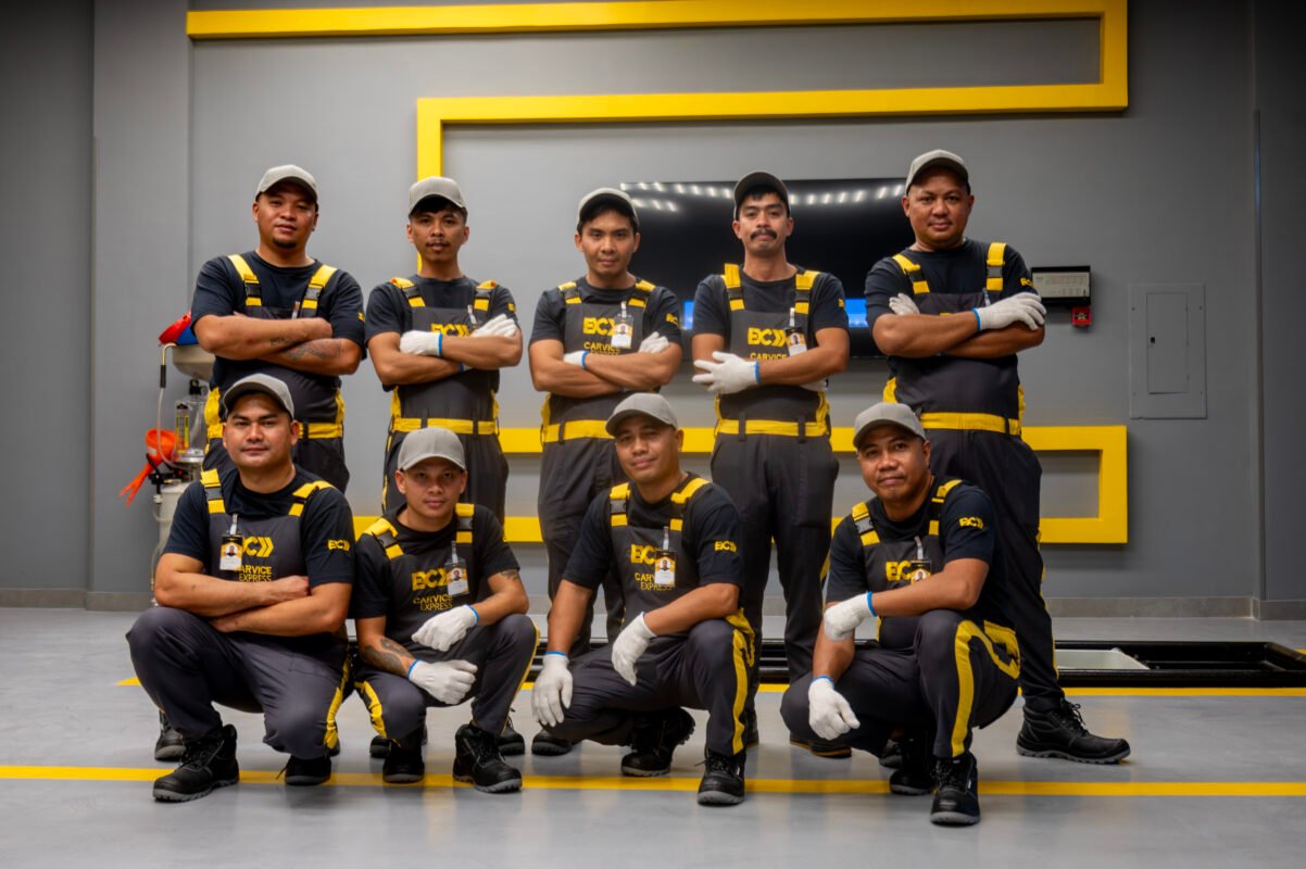 صيانة السيارات تغيير زيت السيارة