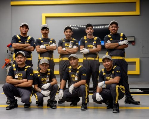 صيانة السيارات تغيير زيت السيارة